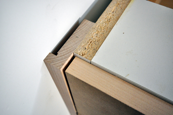 Cabinet Corner detail