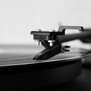turntable black and white